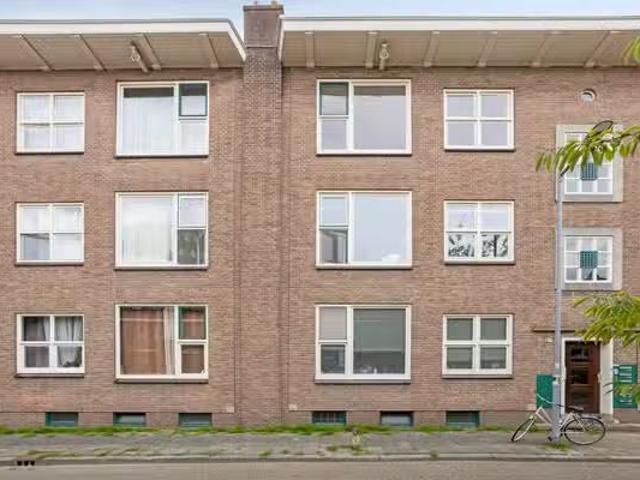 Appartement te koop in De Esch, Rotterdam