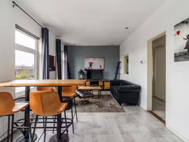 Appartement te koop in Rustenburg en Oostbroek, Zuid Holland