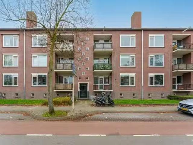 Appartement te koop in Stratum, Noord Brabant