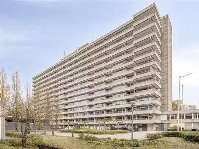 Appartement te koop in Stratum, Acht