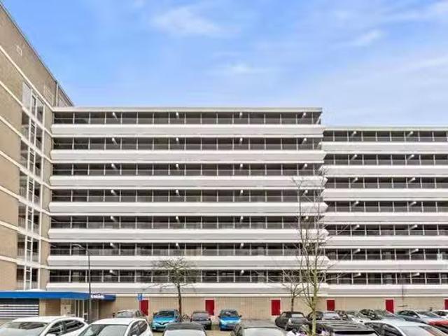 Appartement te koop in Merenwijk, Zuid Holland