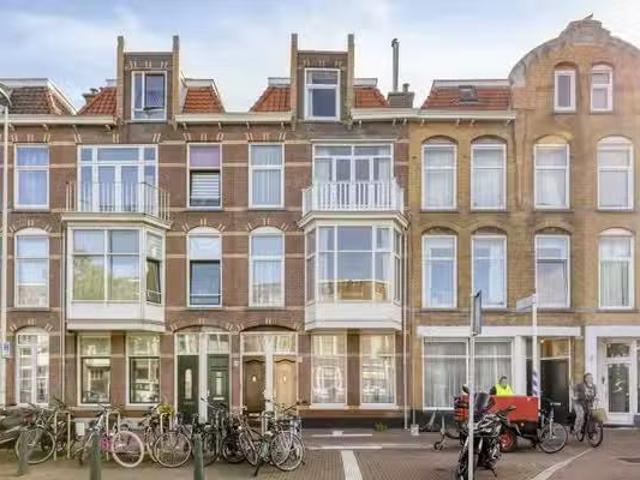 Appartement te koop in Stationsbuurt, Zuid Holland