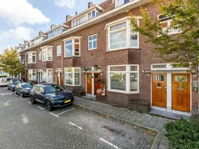 Appartement te koop in Hillegersberg-Schiebroek, Rotterdam