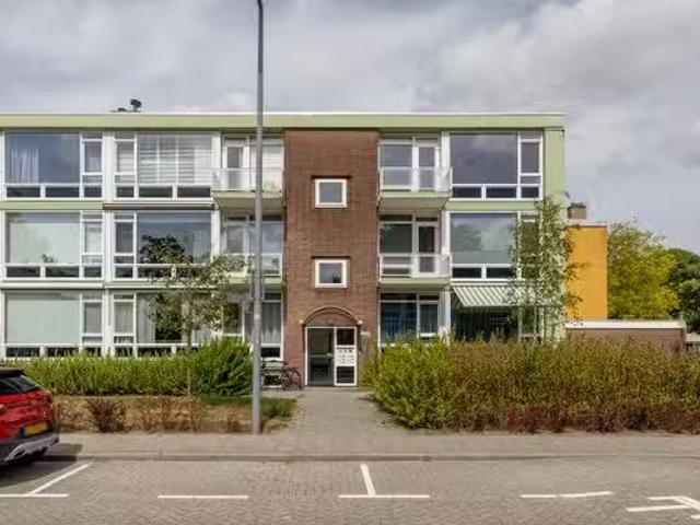 Appartement te koop in IJsselmonde, Rotterdam