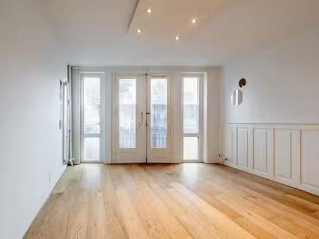 Appartement te koop in Centrum, Amsterdam