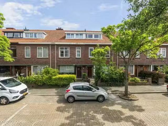 Appartement te koop in Valkenboskwartier, Zuid Holland