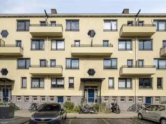 Landhuis te koop in Amsterdam, Staatsliedenbuurt