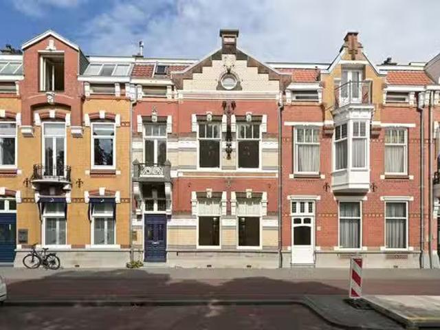 Landhuis te koop in Den Haag, Statenkwartier