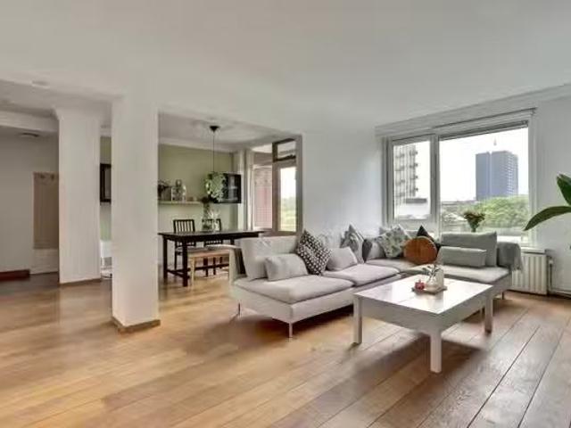 Appartement te koop in Het Lage Land, Rotterdam