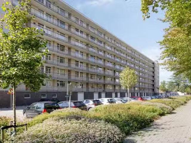 Appartement te koop in Het Lage Land, Rotterdam
