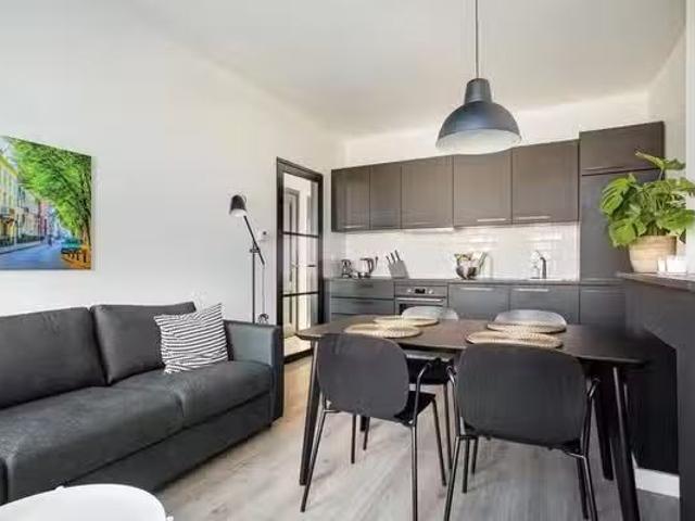 Appartement te koop in Laak, Zuid Holland
