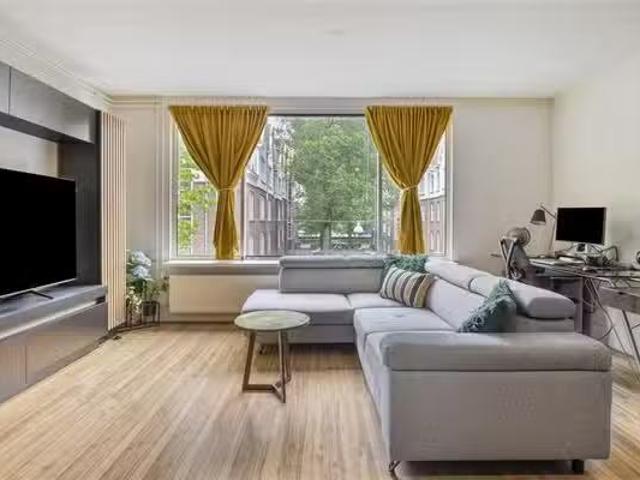 Landhuis te koop in Amsterdam, Staatsliedenbuurt