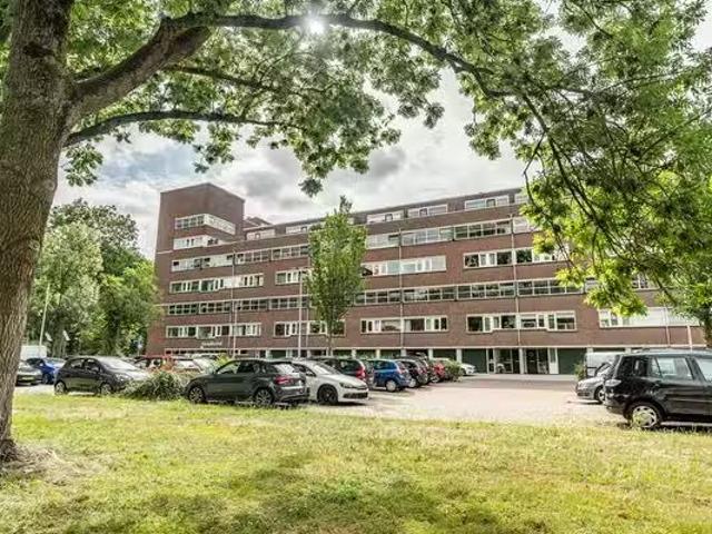 Appartement te koop in De Camp, Zuid Holland