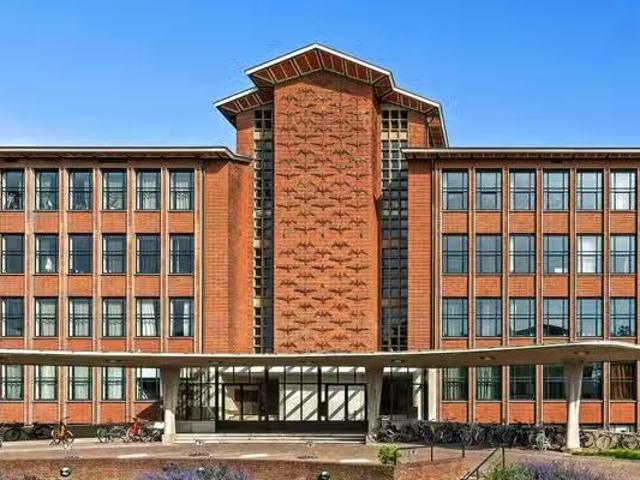 Woning te koop in Den Haag, De Baarsjes