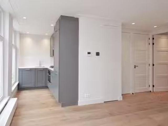 Appartement te koop in Zuid, Amsterdam