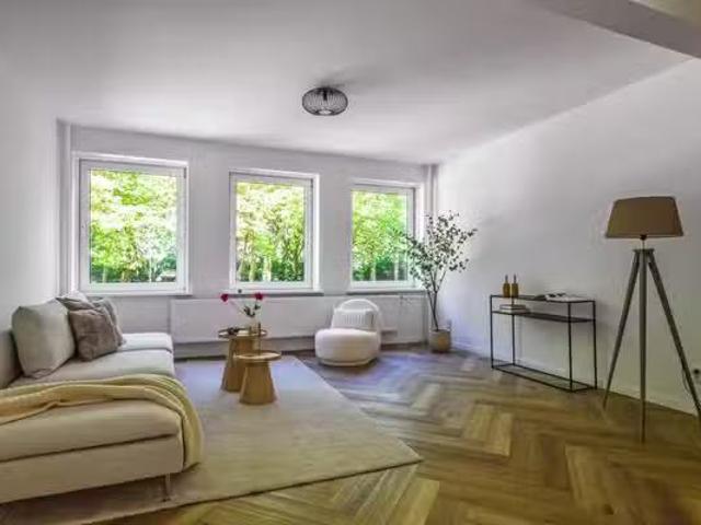 Landhuis te koop in Amsterdam, Oud-Zuid