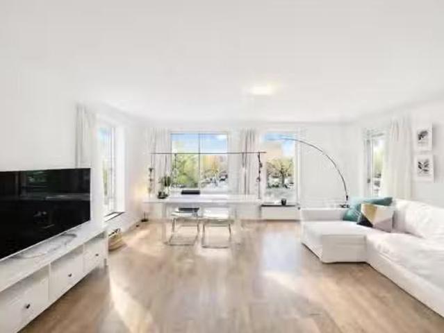 Appartement te koop in Zuidoost, Amsterdam