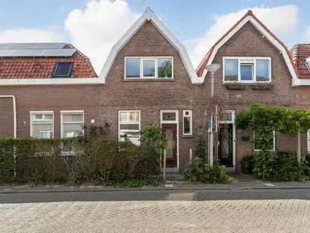 Appartement te koop in Charlois, Rotterdam
