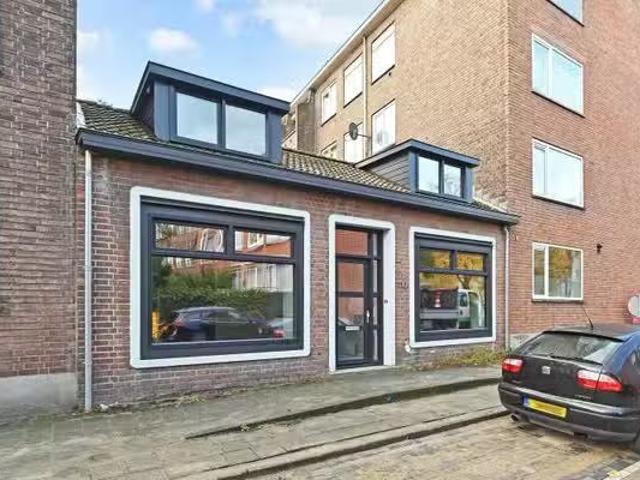 Woning te koop in Langeraar, Zuid Holland