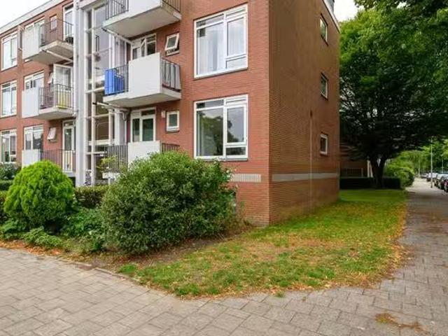 Appartement te koop in Rooseveltstraat, Zuid Holland