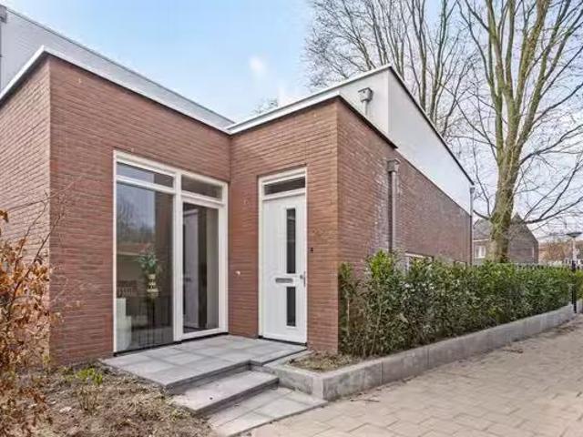 Appartement te koop in Woensel-Zuid, Acht