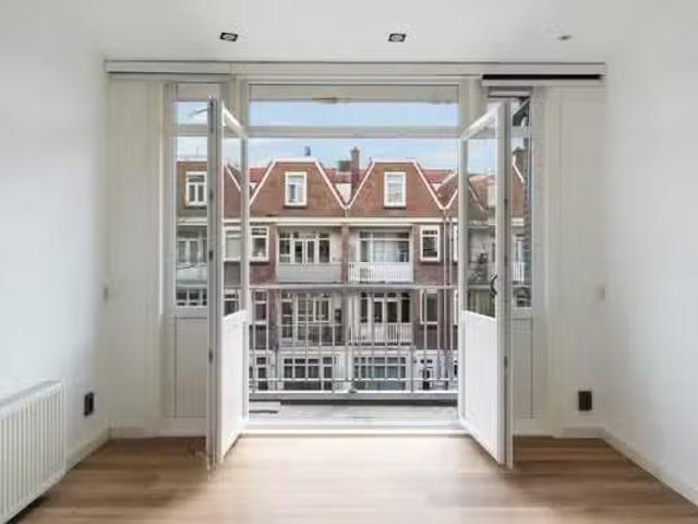 Appartement te koop in Hillesluis, Rotterdam
