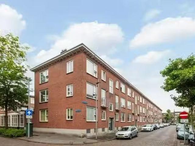 Landhuis te koop in Rotterdam, Hillesluis