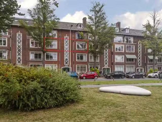 Appartement te koop in Vruchtenbuurt, Zuid Holland