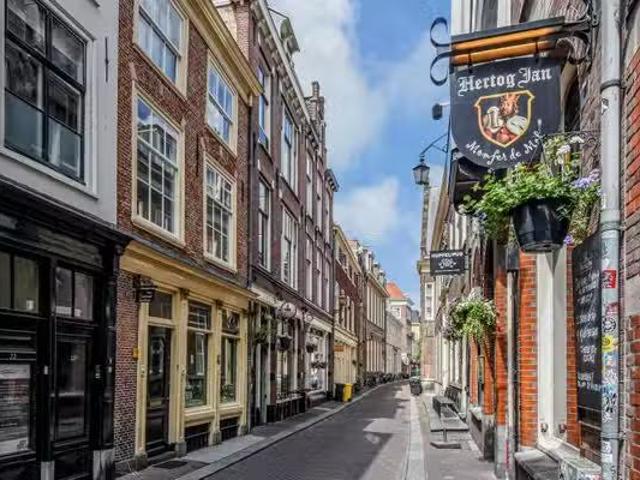 Woning te koop in West, Amsterdam