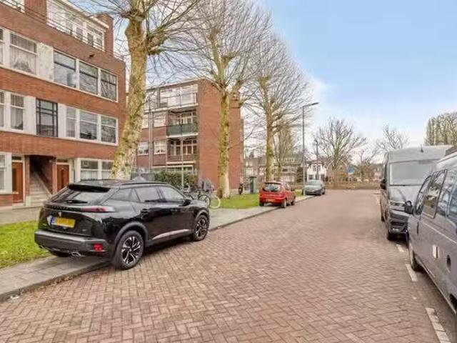 Appartement te koop in Charlois, Rotterdam
