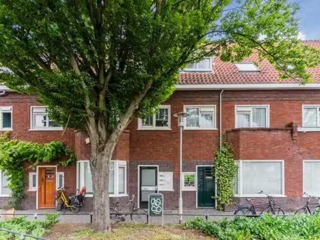 Landhuis te koop in Eindhoven, Irisbuurt