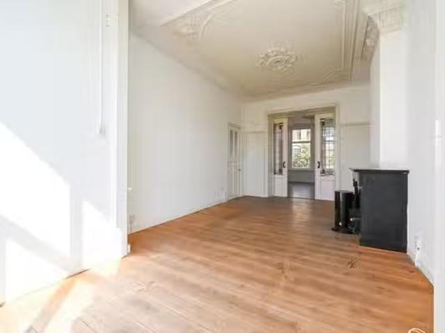 Landhuis te koop in Den Haag, Gein