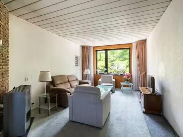 Appartement te koop in Laak, Zuid Holland