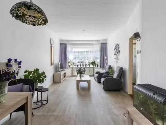 Landhuis te koop in Den Haag, Kortenbos