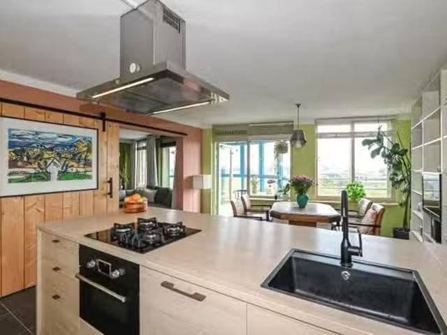 Appartement te koop in Zuidoost, Amsterdam