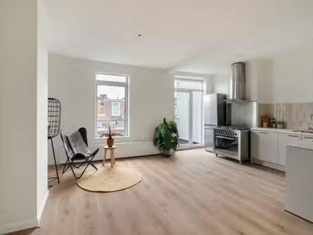 Appartement te koop in Kortenbos, Den Haag