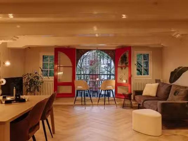 Appartement te koop in Centrum, Amsterdam