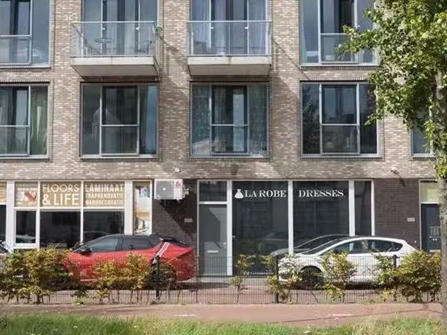 Appartement te koop in Rivierenbuurt, Zuid Holland