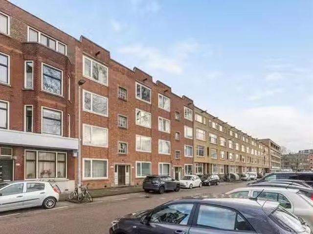 Appartement te koop in Charlois, Rotterdam