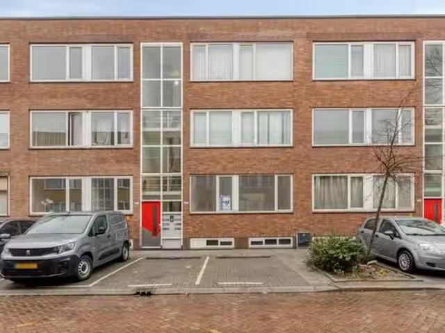Appartement te koop in Charlois, Rotterdam