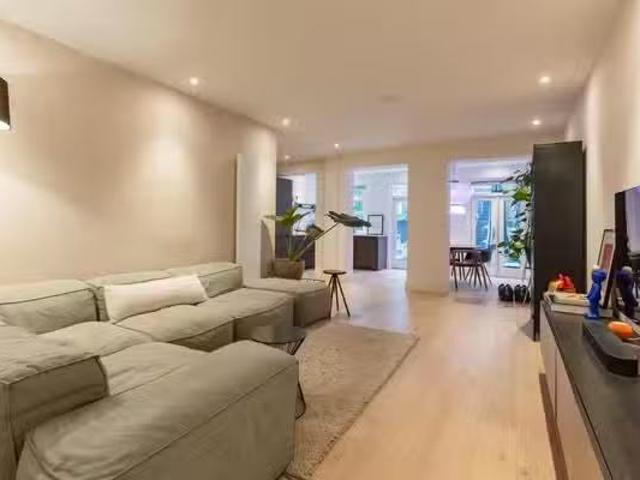 Appartement te koop in Oost, Amsterdam