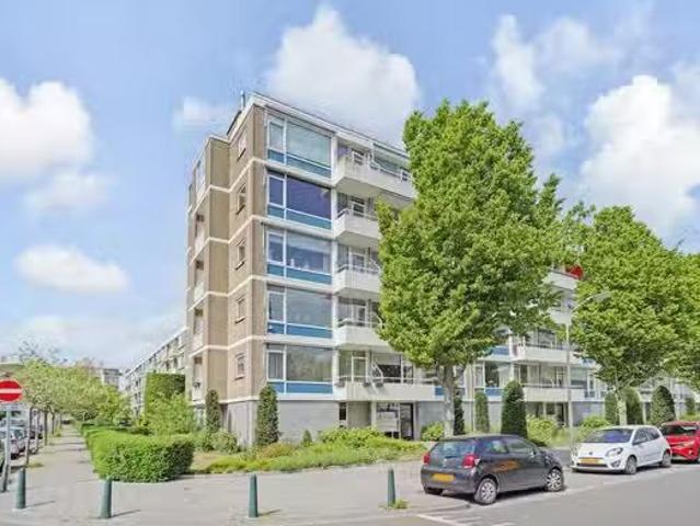 Appartement te koop in Loosduinen, Zuid Holland