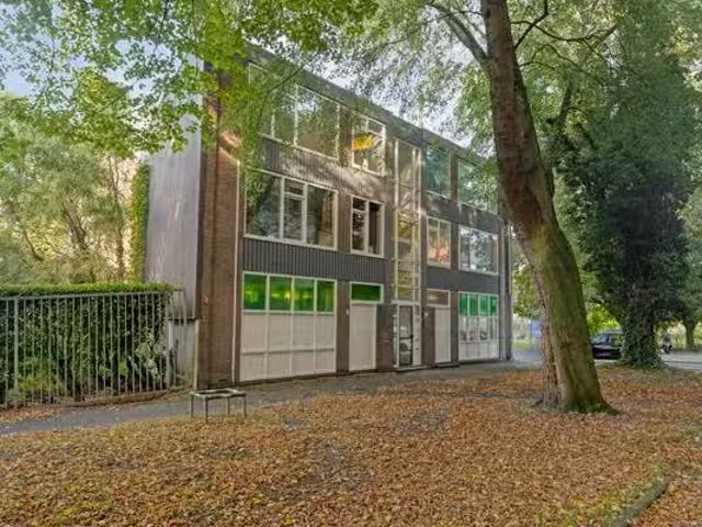 Appartement te koop in Het Lage Land, Rotterdam