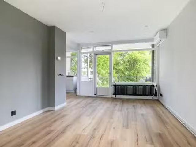 Appartement te koop in IJsselmonde, Rotterdam
