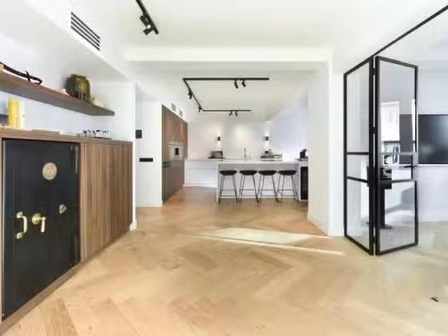 Appartement te koop in Centrum, Rotterdam