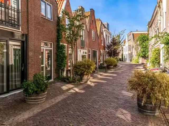 Appartement te koop in Merenwijk, Zuid Holland