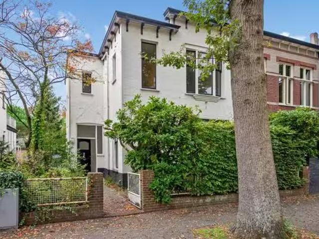 Appartement te koop in Den Haag, Zuid Holland