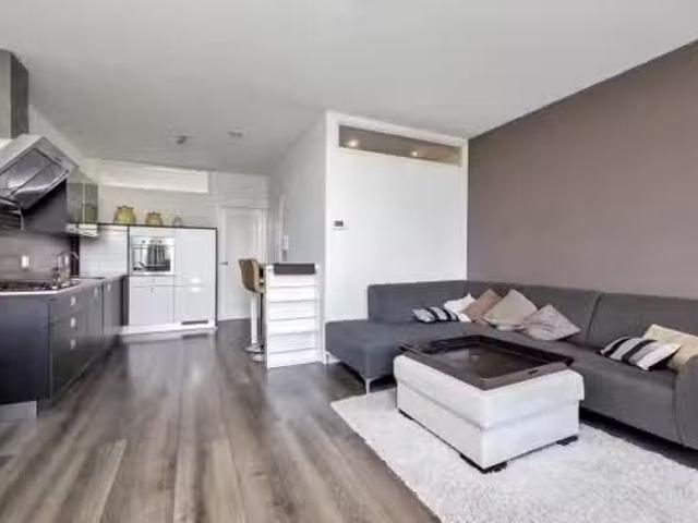 Appartement te koop in Charlois, Rotterdam
