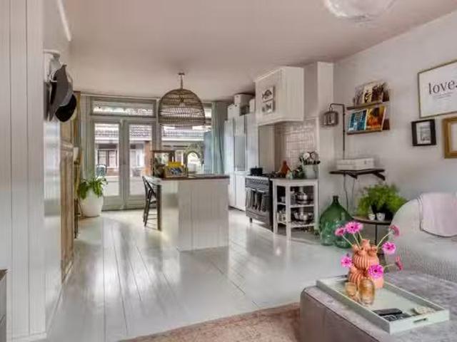 Appartement te koop in Charlois, Rotterdam