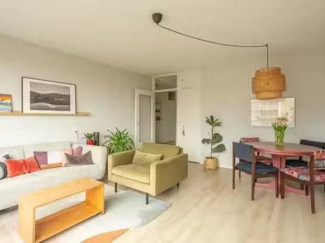 Appartement te koop in Mariahoeve, Zuid Holland